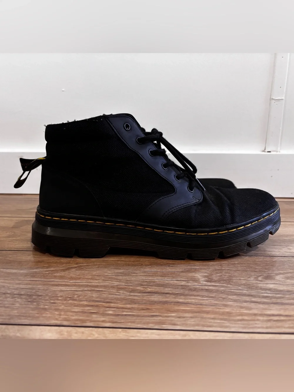 Dr. Martens Men’s Bonny Chukka Boots Size: 10